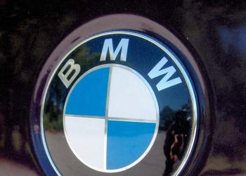    25   BMW