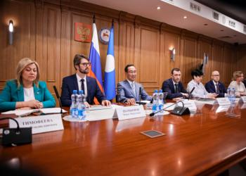Федеральные эксперты отметили положительный опыт Якутии в укреплении института семьи